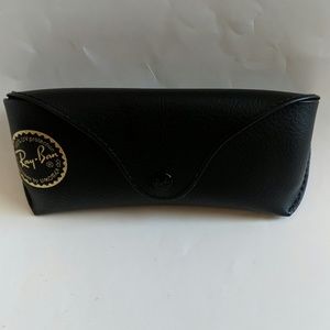 Ray Ban case for wayfarer or Justin style glasses